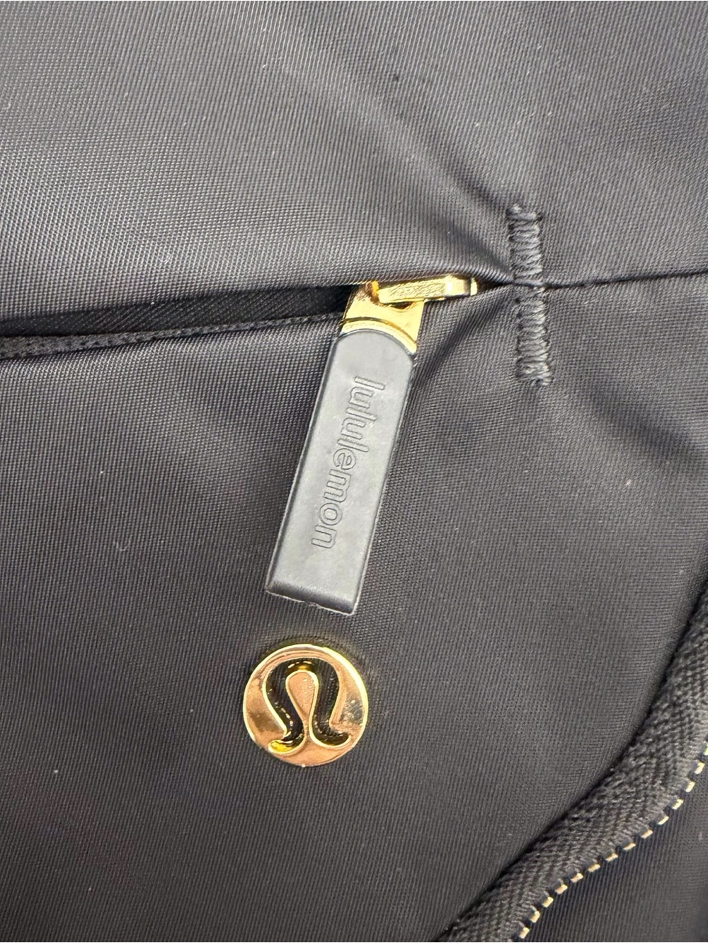 Lululemon Frstival 5L Black Crossbody Bag - Picture 3 of 6